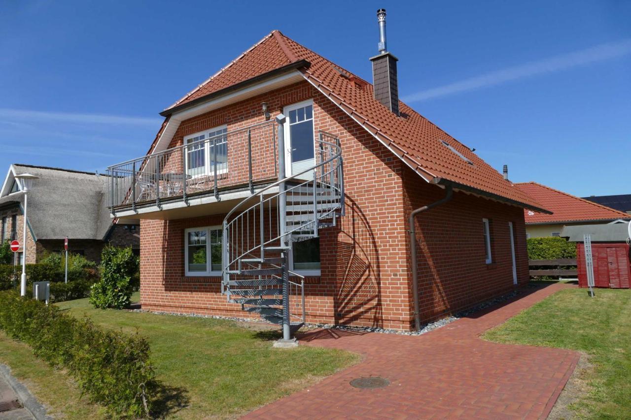 Haus Am Deich Feriendomizil Mit Balkon Lägenhet Baabe Exteriör bild