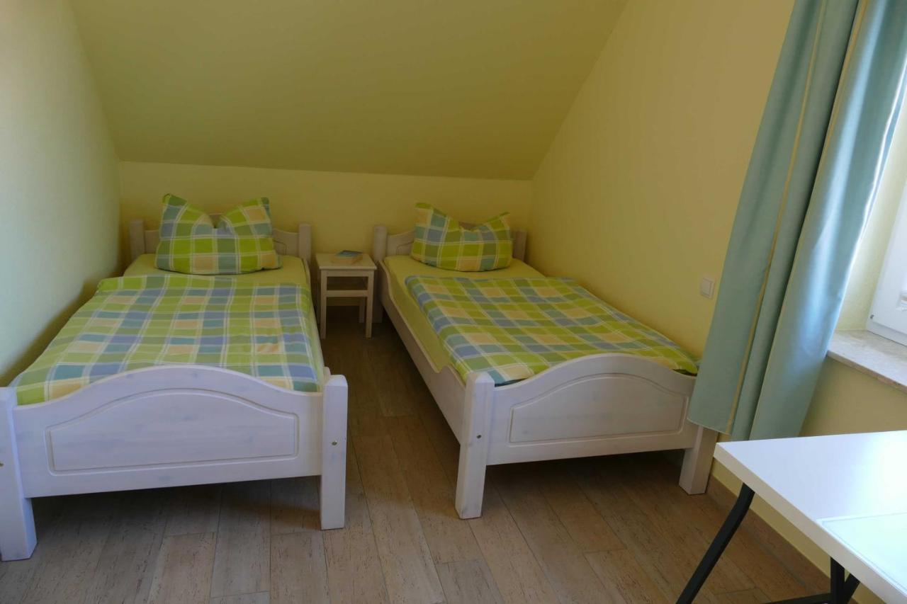Haus Am Deich Feriendomizil Mit Balkon Lägenhet Baabe Exteriör bild