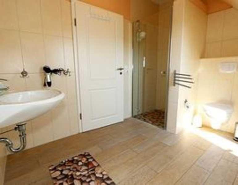 Haus Am Deich Feriendomizil Mit Balkon Lägenhet Baabe Exteriör bild